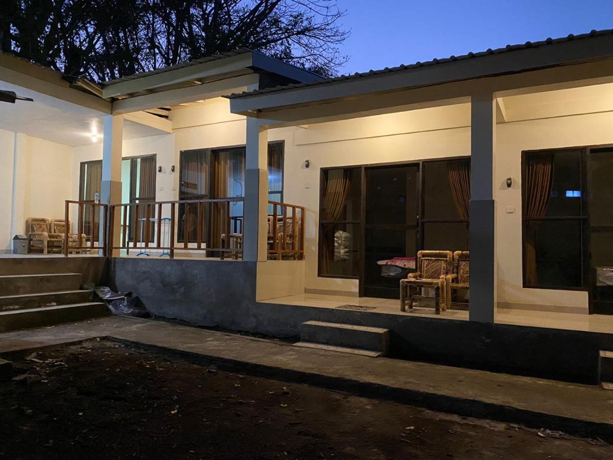 Naja Homestay Gili Trawangan Extérieur photo